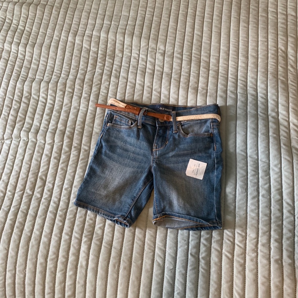 Old navy Bermuda shorts